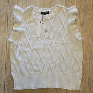 Central Park West 100% Cotton White Ruffled Cable Knit Sweater Vest Sz. Small